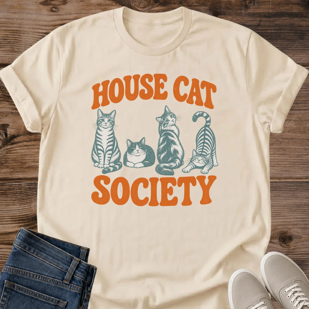 Cat Lover Shirt – Vintage Graphic Tee with Cozy Ringspun Cotton