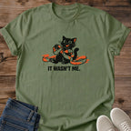 Funny Cat Shirt Vintage Graphic Tee Cat Lover Gift Perfect Present For Pet Owner Soft Lightweight Fabric Comfortable Crew Neck Design Humorous It Wasn't Me Print Casual Everyday Wear Conversation Starter Shirt Natural Texture Style Lounging