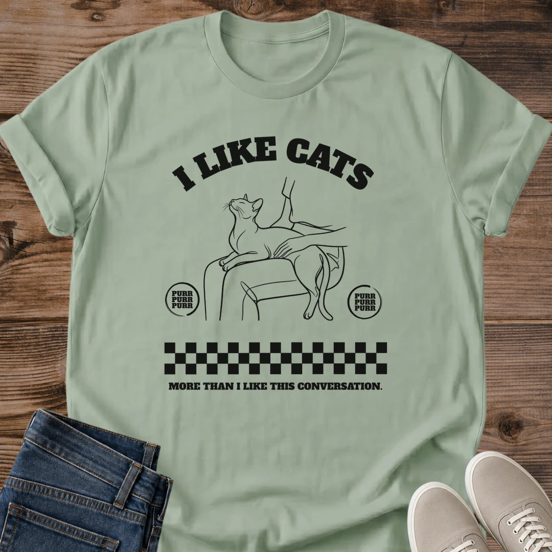 Cat T Shirt – Retro Line Art Design for Cat Lovers