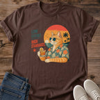 Retro Vacation Design Cat Graphic Tee Kitty Print Shirt Pet Lover Gift Novelty Apparel Present Casual Cotton Tee Comfortable Everyday Wear Animal Themed Shirt Birthday Gift Idea Pet Owner Apparel Quirky Cat Design Gag Gift Present Cat