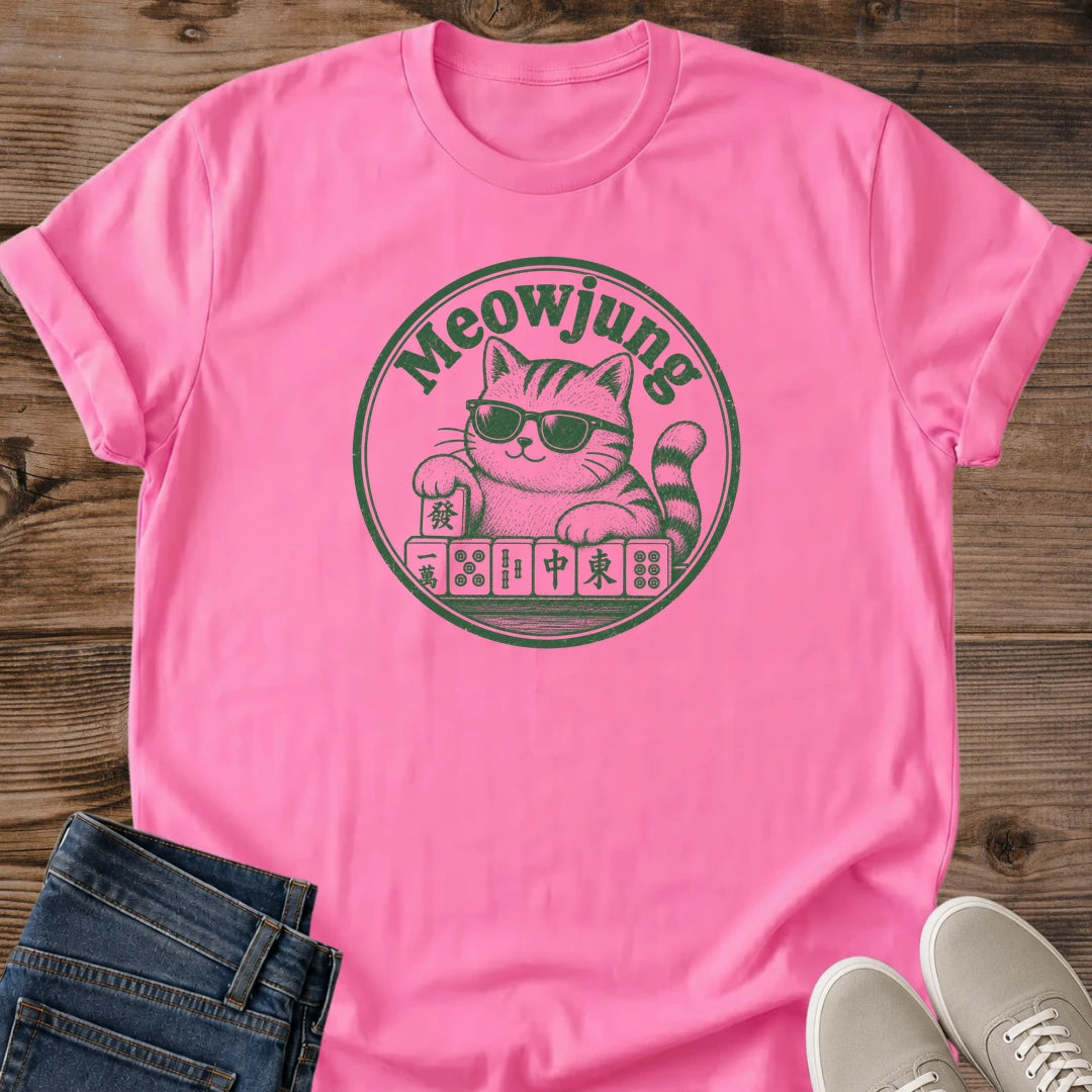 Cat Graphic Tshirt – Vintage Mahjong Design Retro Cool Casual