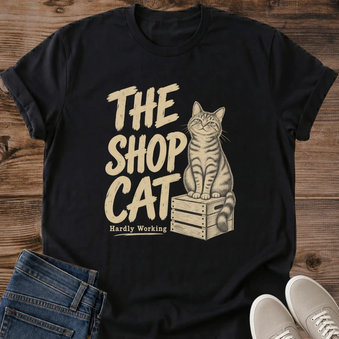 Tabby Cat Shirt Retro Graphic Design Soft Everyday Tee Casual Cotton Shirt Comfortable Cat Lover Wear Vintage Feline Fashion Lightweight Breathable Fabric Crew Neck Style Perfect Gift For Pet Lovers Relaxed Fit Daily Outfit Animal
