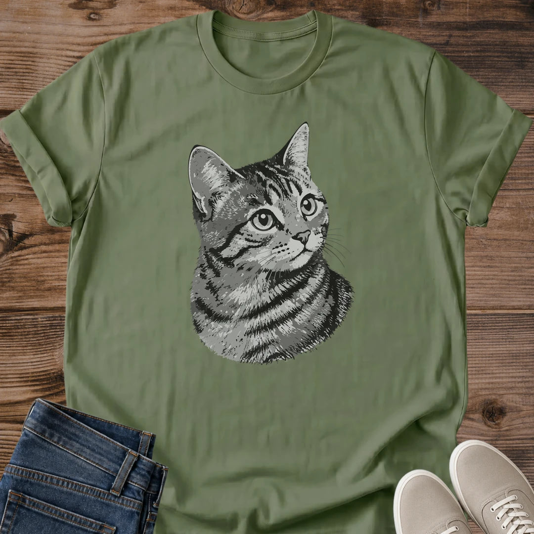 Retro Cat Tee Vintage Tabby Portrait Design Monochrome Animal Graphic Shirt Cat Lover Fashion Soft Cotton Comfortable Wear Casual Everyday Apparel Breathable Lightweight Fabric Crew Neck Relaxed Fit Cat Owner Present Pet Themed Gift Weekend